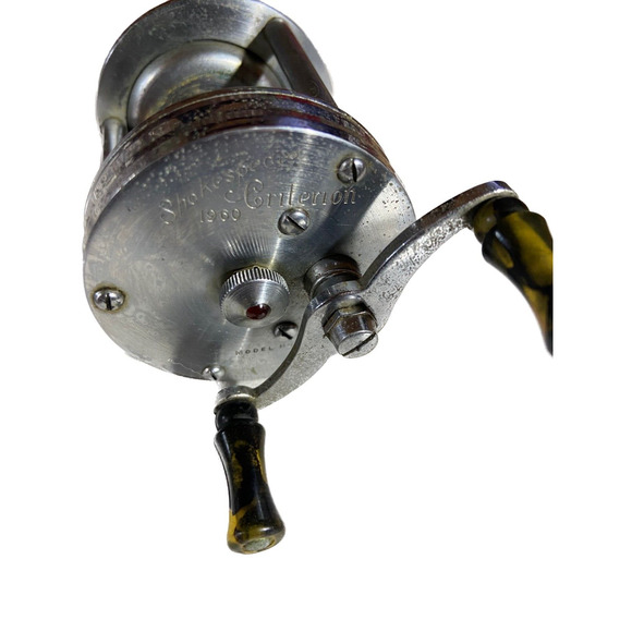 Vintage Shakespeare Criterion 1960 Model NE Right Handed Bait Casting Reel - Picture 2 of 6